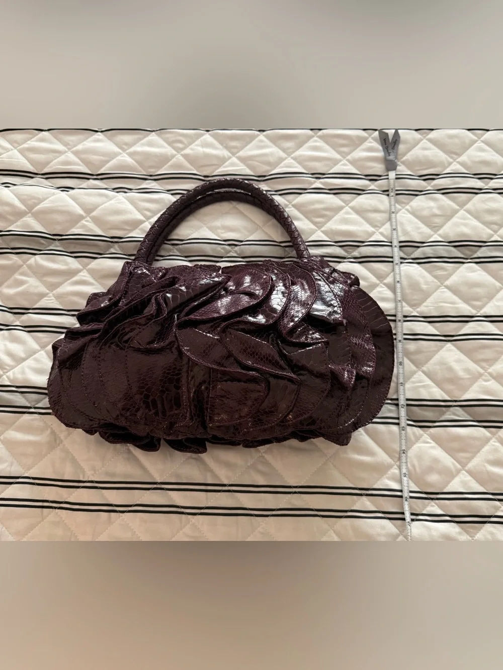 SR Squared by Sondra Roberts Layered Snakeskin textured handbag EUC purple
